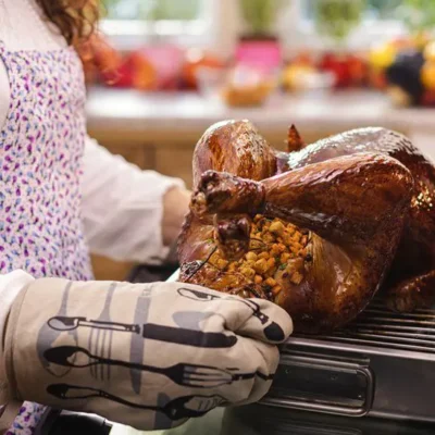 Tesco відкликає суміш для різдвяної начинки, оскільки вона може містити моль