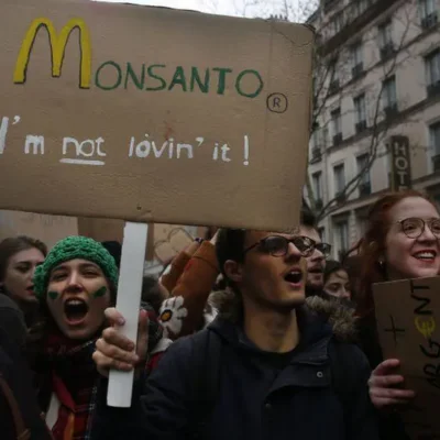 Bayer Monsanto: виробника друкованих плат зобов’язали заплатити 857 мільйонів доларів за витік токсичних речовин