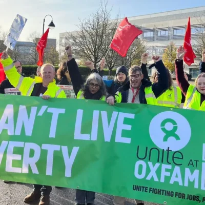Працівники Oxfam призупинили страйк після перегляду пропозиції щодо зарплати