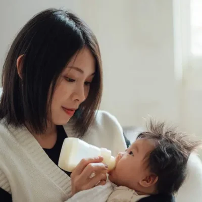 Зниження цін на дитячі суміші допомагає молодим батькам