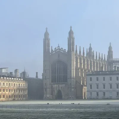 Торгові марки Кембриджського університету викликають суперечки з фірмами