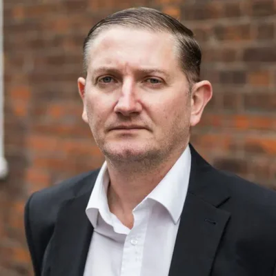 «Я був залежним від азартних ігор, викрав 1,3 мільйона фунтів стерлінгів і потрапив до в’язниці»