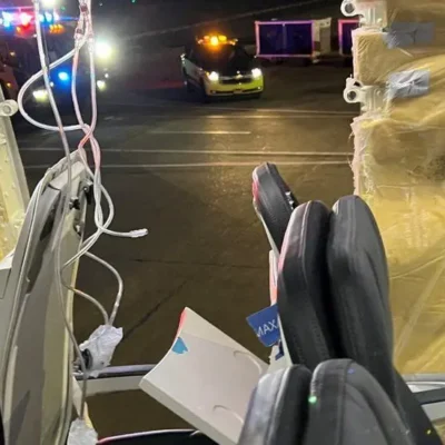 Boeing 737 Max 9: рейси скасовано, оскільки регулятор приземлив літаки через викид