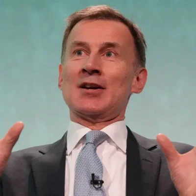 МВФ застерігає уряд Великобританії від подальшого зниження податків