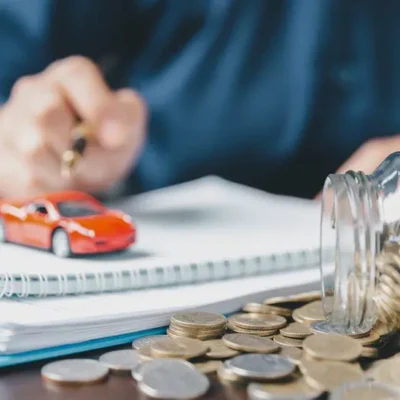 Страхування автомобіля: молоді водії ризикують шахрайством, щоб заощадити на витратах