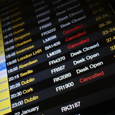 Які мої права, якщо мій рейс скасовано або затримано?