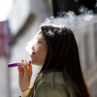 Міністри розглядають новий податок на вейпінг у бюджеті наступного тижня