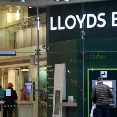 Lloyds вдарив, оскільки банки конкурували за іпотечних клієнтів