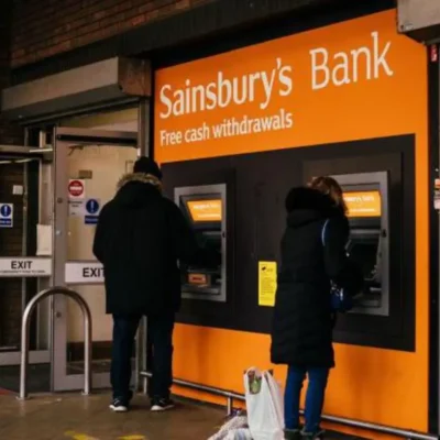 NatWest купує банківський підрозділ Sainsbury