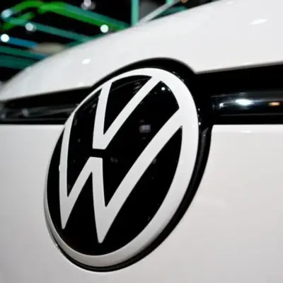 У вразливих клієнтів вилучали автомобілі VW