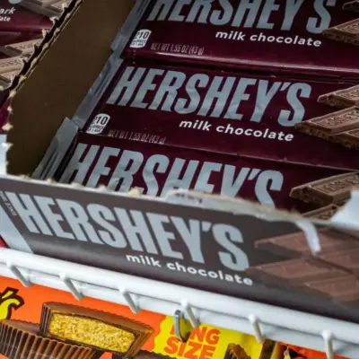 Акції Hershey різко зросли після звіту про викуп власником Cadbury