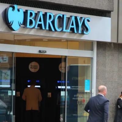 Barclays каже співробітникам заходити в офіс частіше