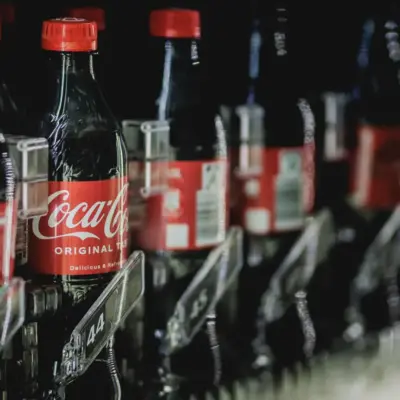 Coca-Cola каже, що може використовувати більше пластику через мита Трампа