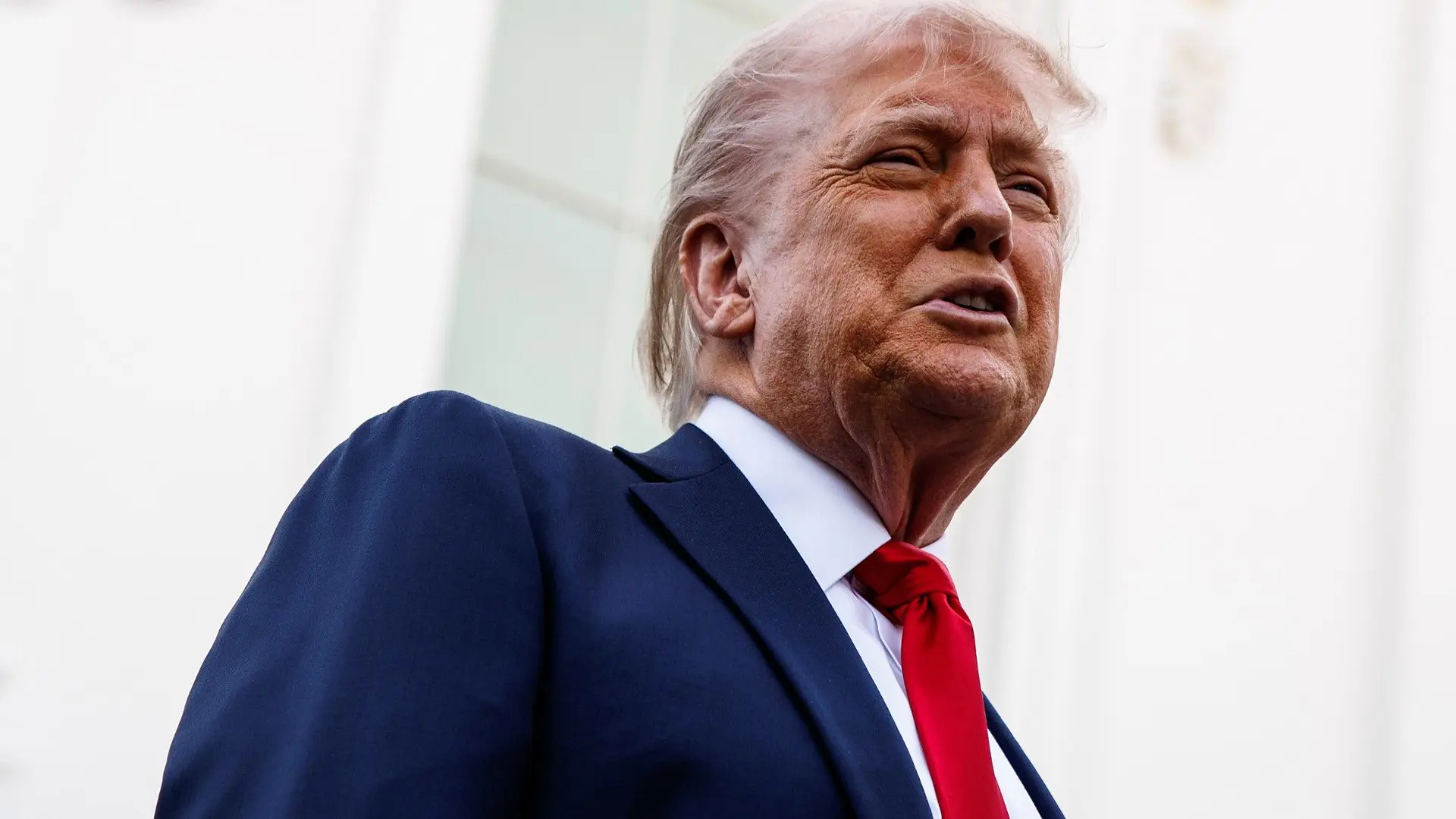 Дивіться: Трамп каже, що США ведуть активні переговори про «справедливі» мита з Китаєм