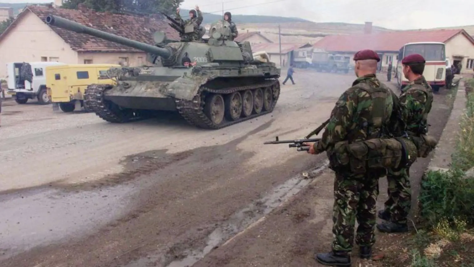 Белград був розбомблений НАТО у відповідь на дії Сербії в Косово