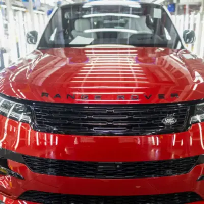 Jaguar Land Rover скоротить до 500 робочих місць у Великобританії