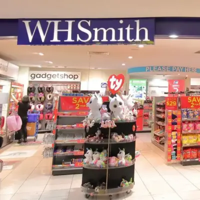Акції WH Smith впали на 41% після бухгалтерської помилки