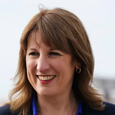 Канцлер вирушає до країн Перської затоки, щоб стимулювати торгівлю та інвестиції