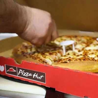 Pizza Hut закриває 68 ресторанів у Великій Британії