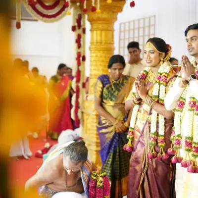 Хаос із доставки в США: я боюся, що моє весільне сарі знищено