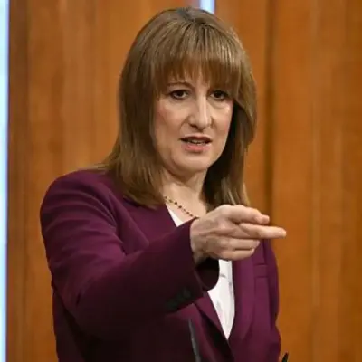 Рівз готує підґрунтя для болісного бюджету, але чи буде він того вартий?