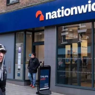 Будівельне товариство зобов’язується тримати відділення відкритими