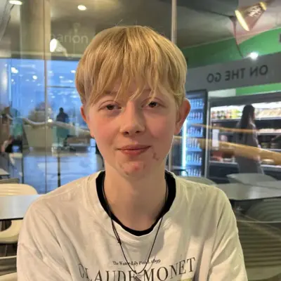 «Я не зможу закінчити навчання, якщо зросте вартість міжнародного навчання»