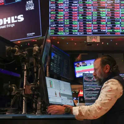 Фондовий ринок США завершує 2025 рік на високій ноті після нестабільного року