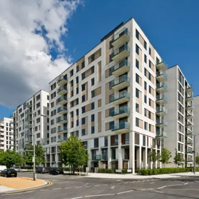 Будівлі все ще можуть горіти навіть за «безхребетним» новим законом про безпеку, попереджає лідер галузі