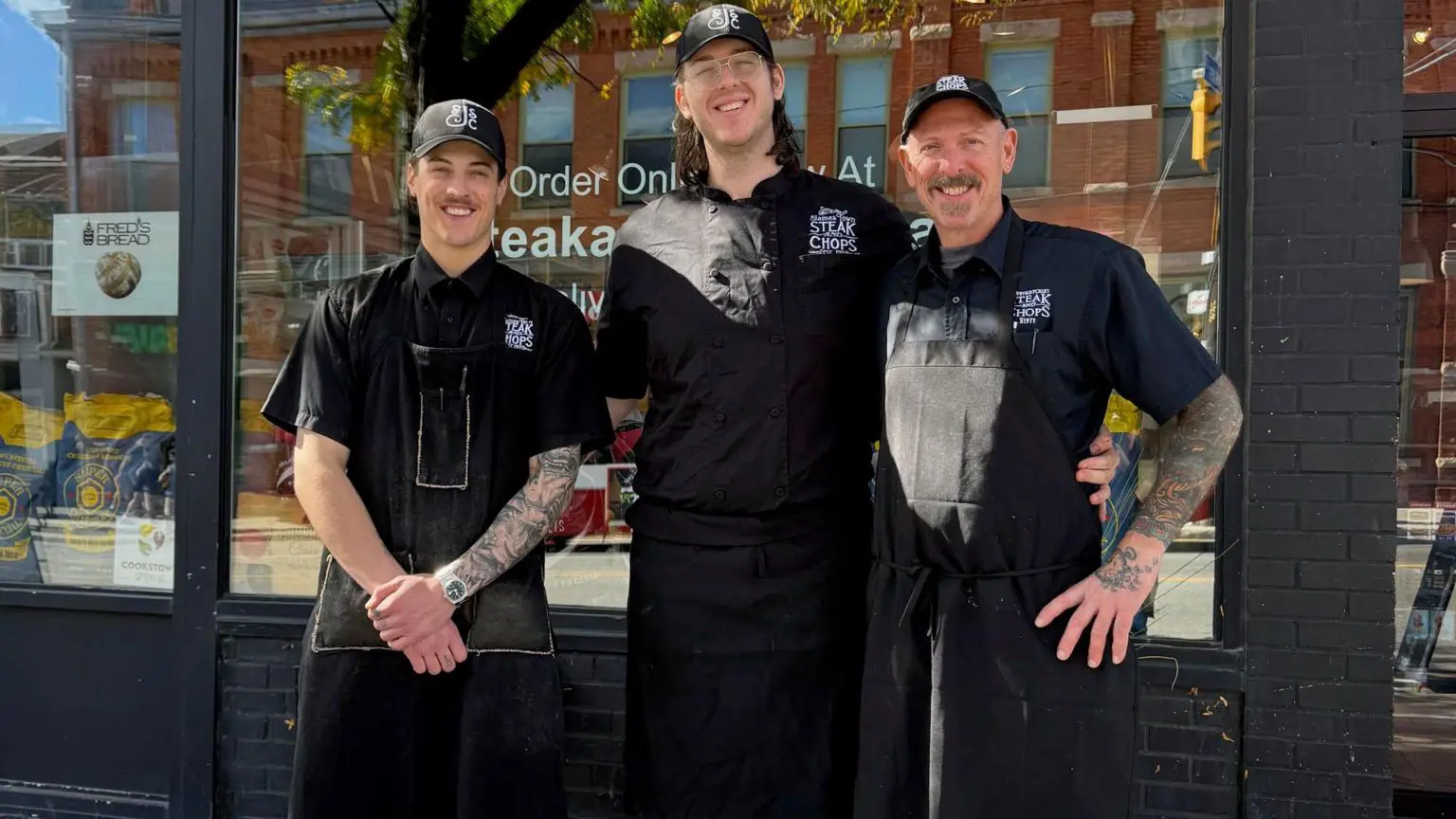 Марк Мішлен навчає своїх двох синів продовжувати керувати сімейним бізнесом