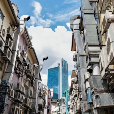 Спекота в місті: Енергетична криза випробовує залежність Сінгапуру від кондиціонерів