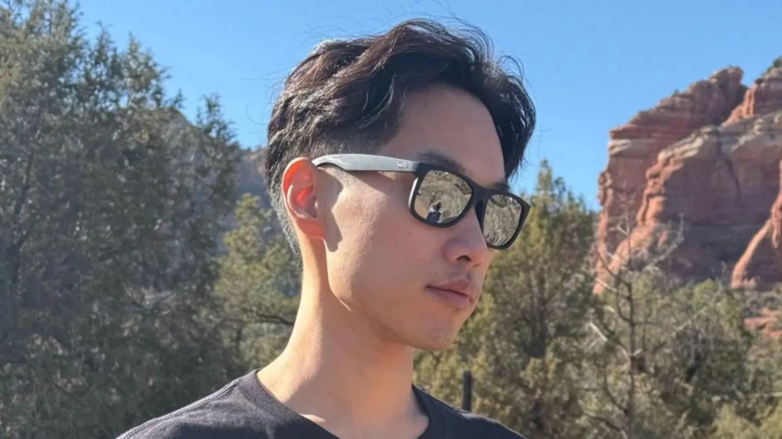 Джеймс Так вважає, що гроші, сплачені споживачами за мита, мають бути повернуті