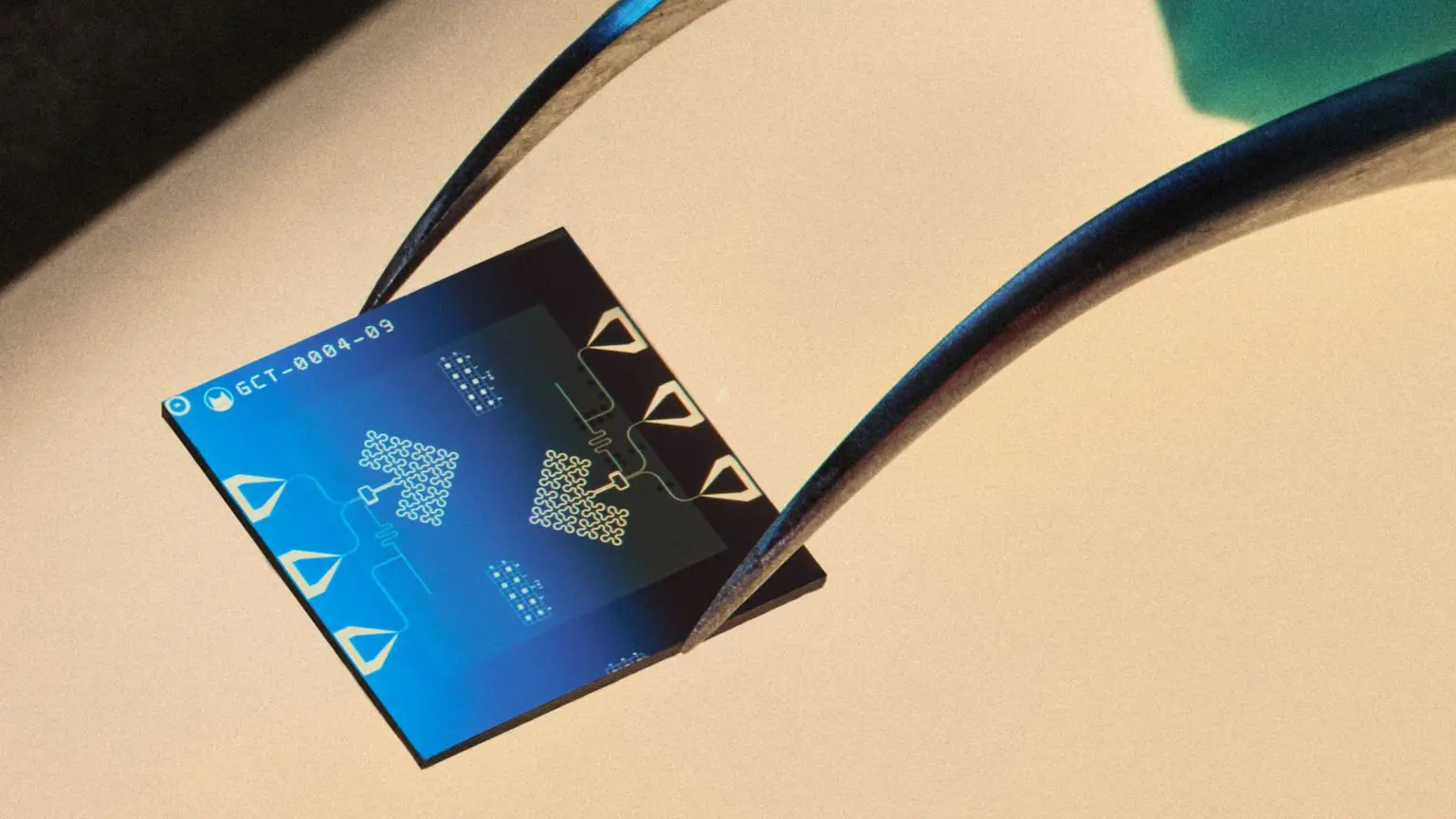 Alice & Bob створила квантовий обчислювальний чіп під назвою Boson