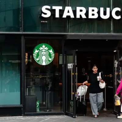 Starbucks Korea звільнила генерального директора через суперечливу акцію «День танків»