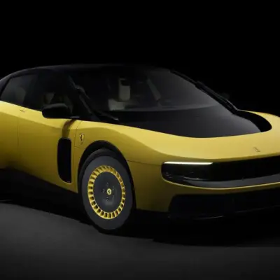 Керівник відділу маркетингу Ferrari йде у відставку через кілька тижнів після негативної реакції на запуск електромобілів