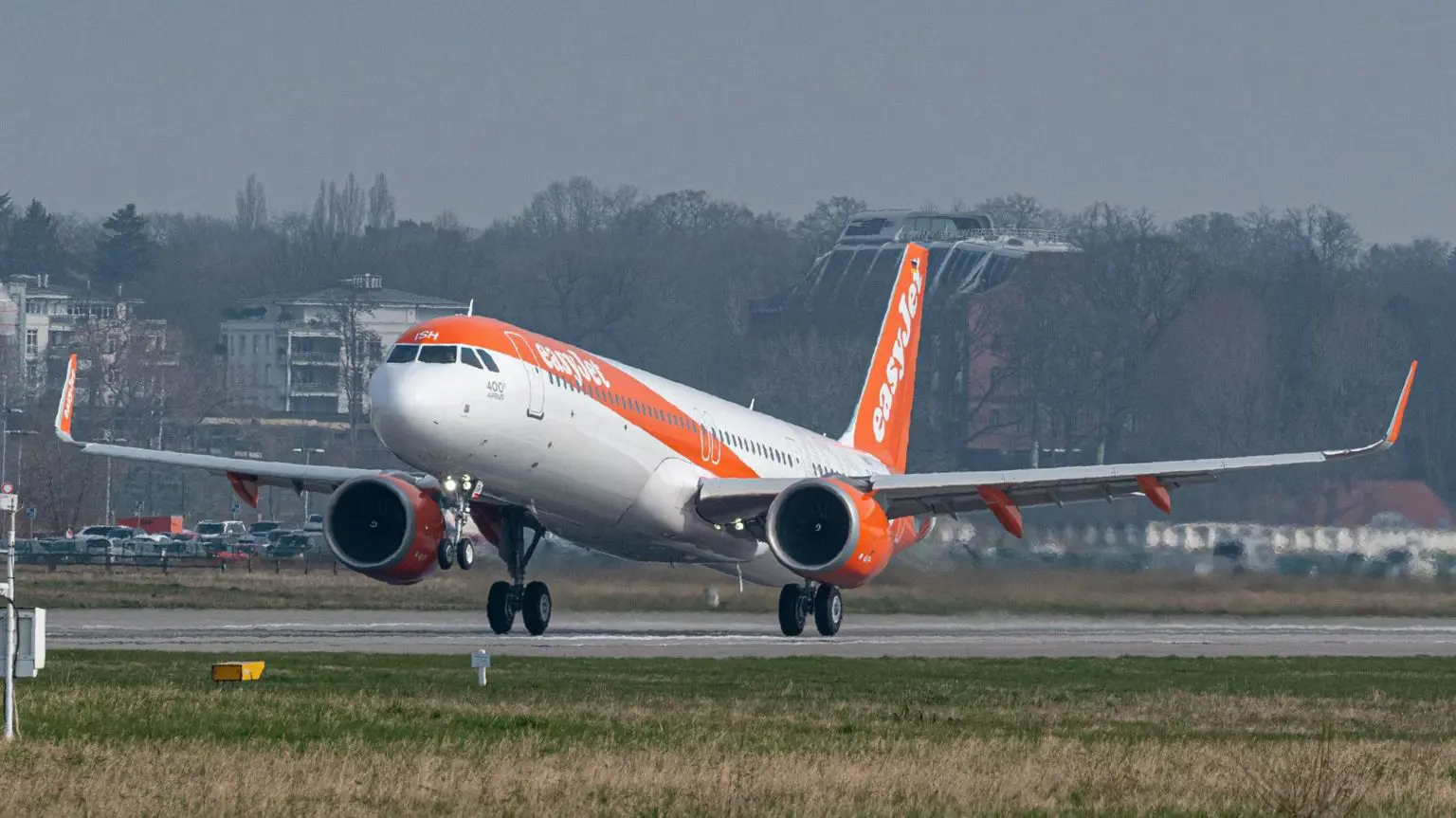 EasyJet заявила, що ще не отримала жодного звернення чи пропозиції від Castlelake.