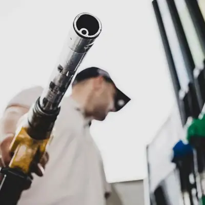 Ціни на нафту зростають після того, як удари по Ізраїлю випробовують перемир’я
