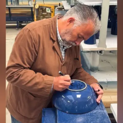 Останній виріб «культової» кераміки Denby Pottery з підписом