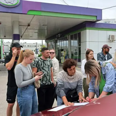 Паливна криза в Росії загострюється, оскільки Україна посилює удари по окупованих територіях