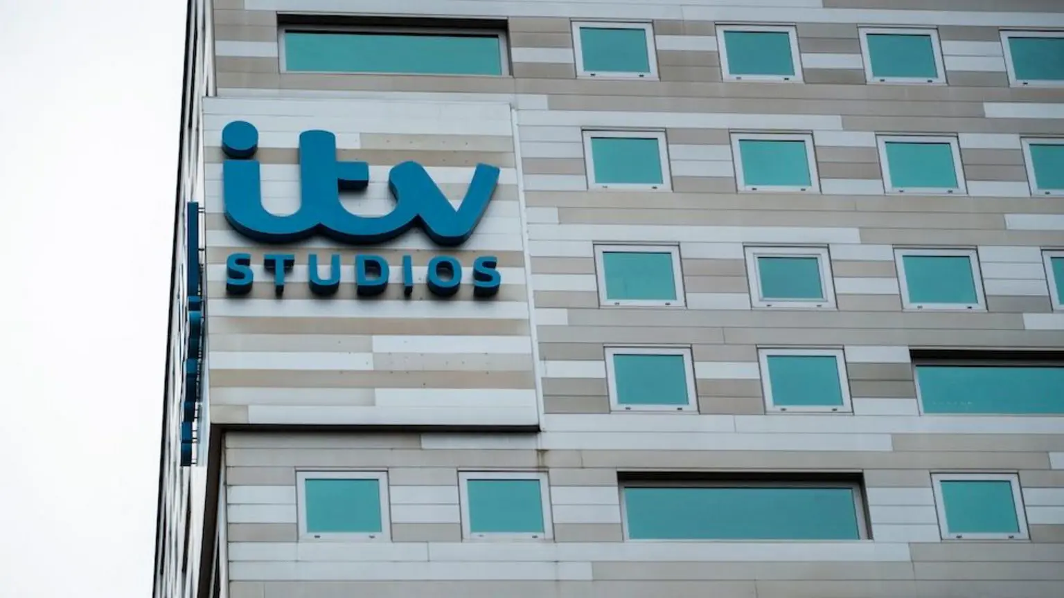Міжнародний підрозділ ITV Studios з виробництва та дистрибуції не є частиною угоди та продовжить свою діяльність як окрема компанія.