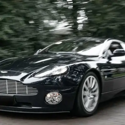 Aston Martin укладає кредит на 550 мільйонів фунтів стерлінгів