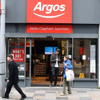 Sainsbury’s погоджується продати Argos за 120 мільйонів фунтів стерлінгів