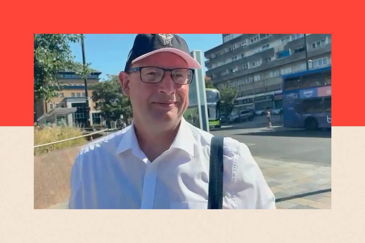 Дослідження показує, що приблизно половина користувачів електросамокатів роблять це разом з іншим видом транспорту, як-от Кіт, який їздить на залізничну станцію.