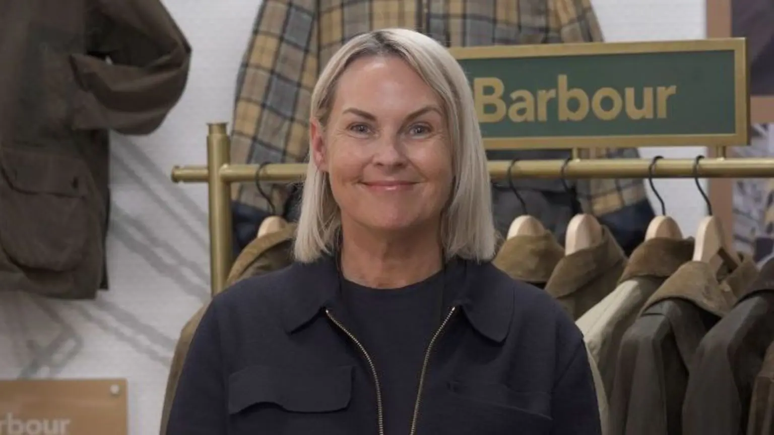 Лінн Бассетт, директор з персоналу Barbour, цінує працівників, які здатні будувати позитивні стосунки в команді.