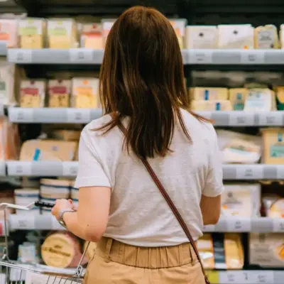 Керівник Aldi каже, що деякі знижки лояльності конкурентів «обманюють» клієнтів