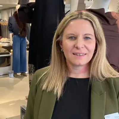 Крадії у магазинах носять списки покупок, каже менеджер M&S