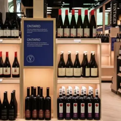 Заборона США на імпорт канадського алкоголю та молочних продуктів набула чинності на тлі затягування торговельної війни.