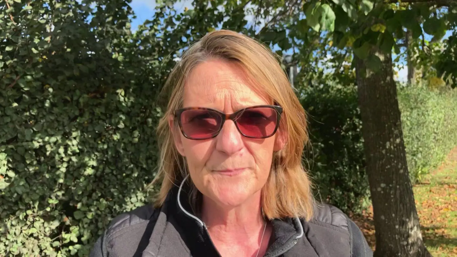 Нікола Шарп сказала, що зазвичай вона вже б запаслася, але поки що сподівається, що ціна впаде.